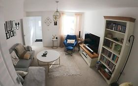 Cosy Townhouse Near Kidwelly